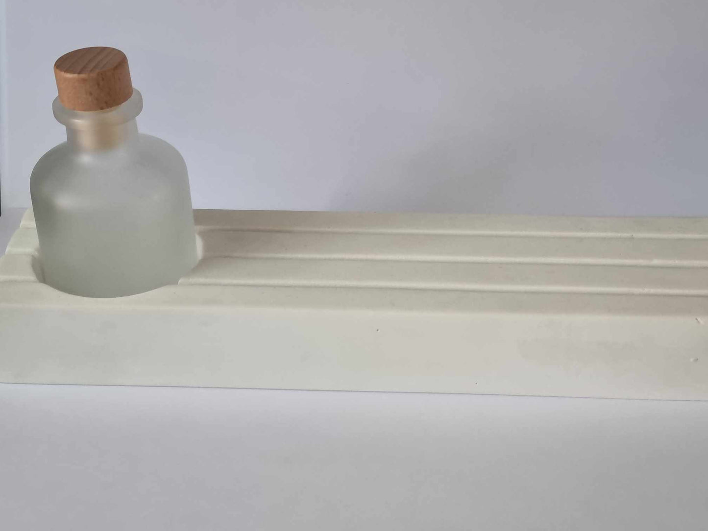 Terrezzo kaarthouder met wit vaasje