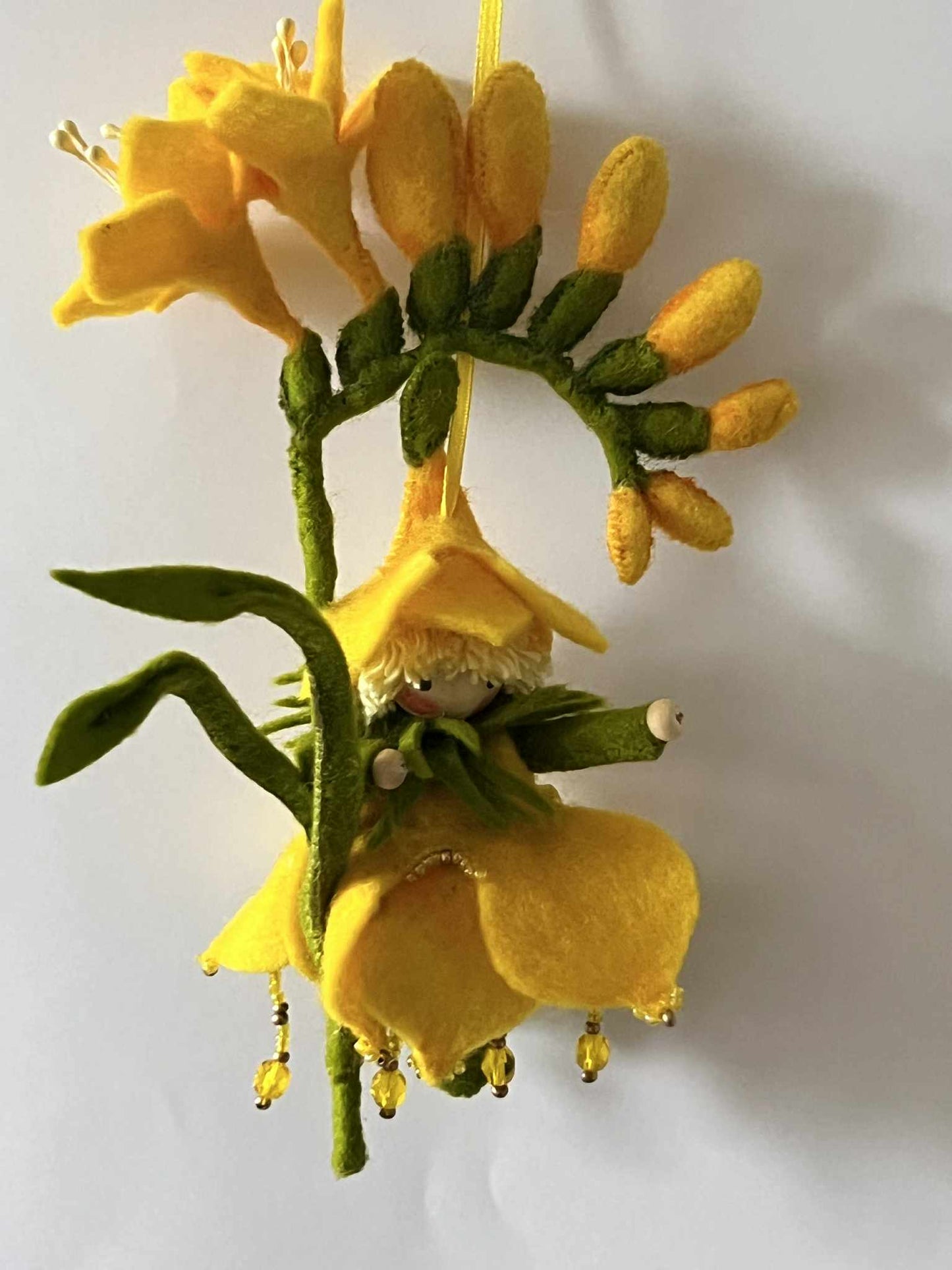 Bloemenhangertje Fresia