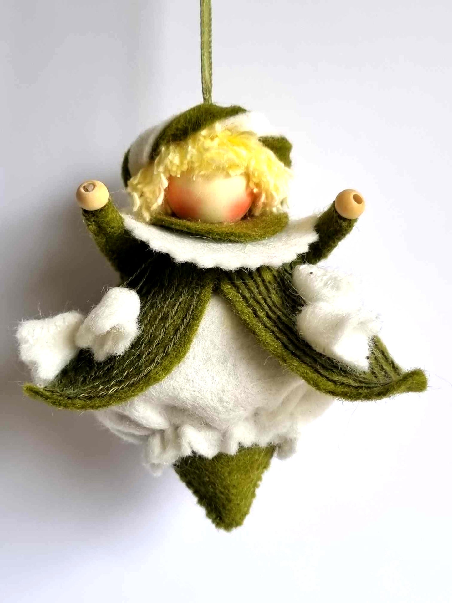 Bloemenhangertje "Lelie van Dalen"
