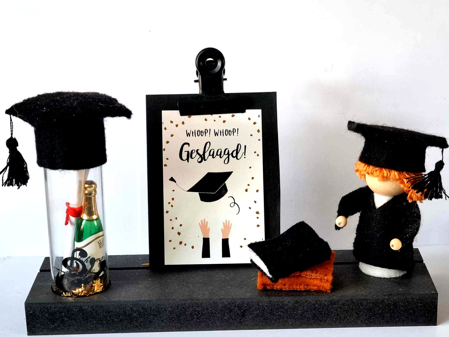 Kegelpopjes "Tafereeltje Geslaagd"