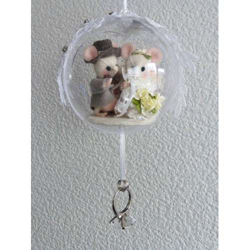 Nostalgische bol "Bruidspaar" (grote bol 12 cm)