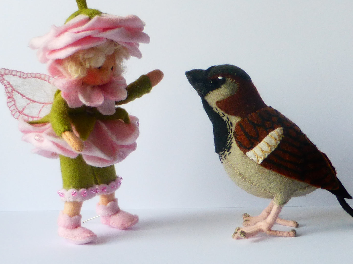 Bloemenkindje Roosje (digitaal patroon)