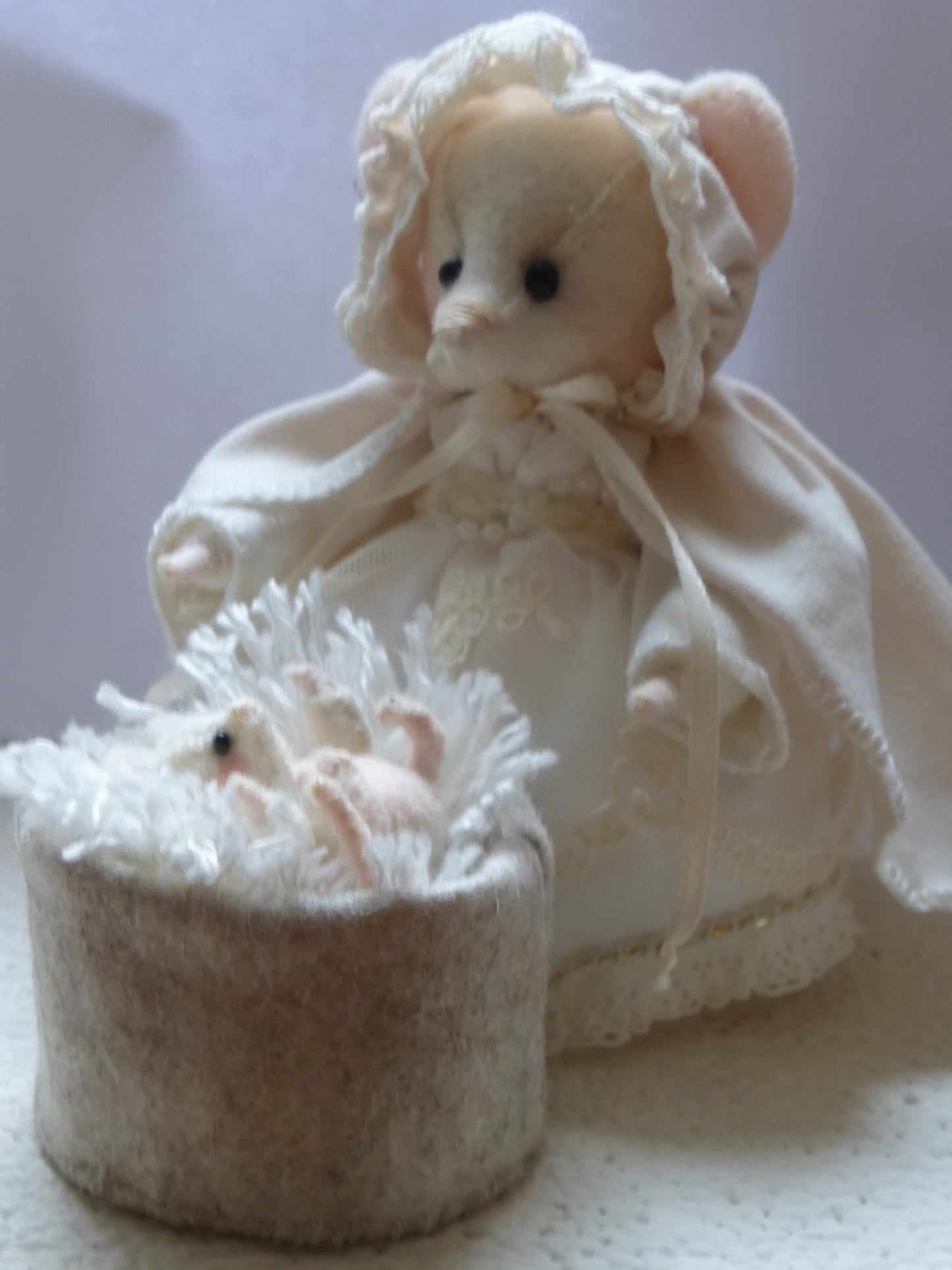 Maria met kindje in kribbe patroon