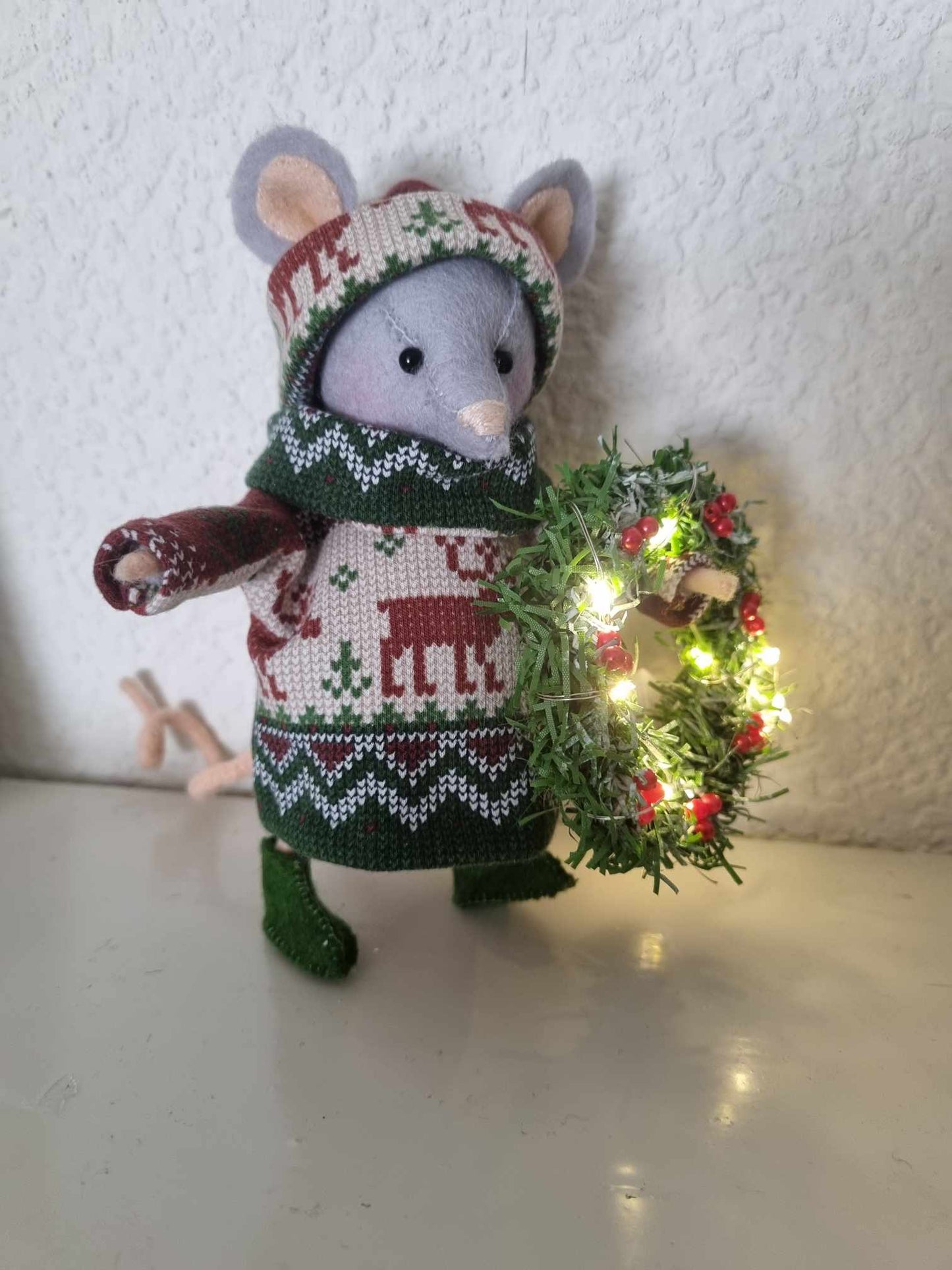 Samen een kerstkrans versieren