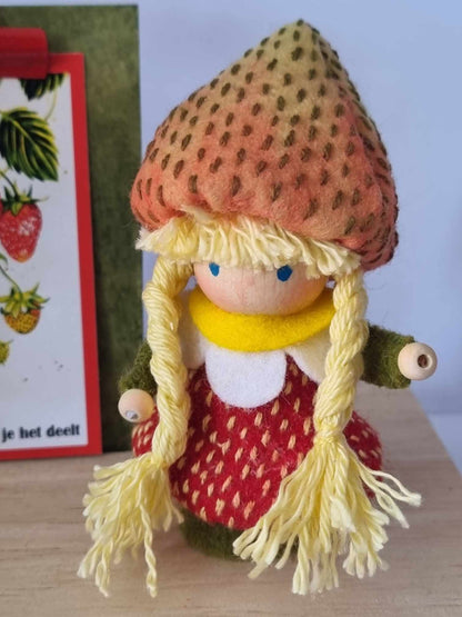 Kegel pop tafereeltjes "Aardbei" (JULI)