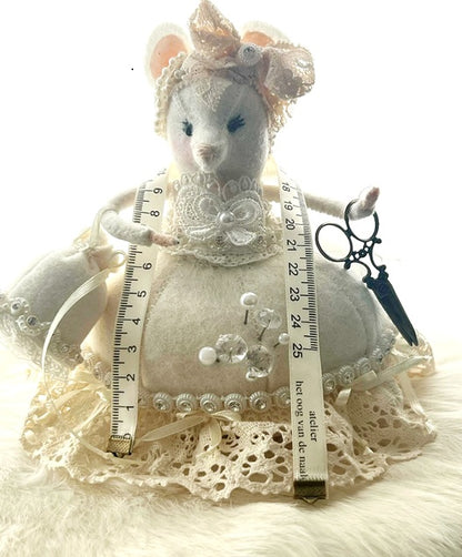 Speldenkussen Freule Freubel