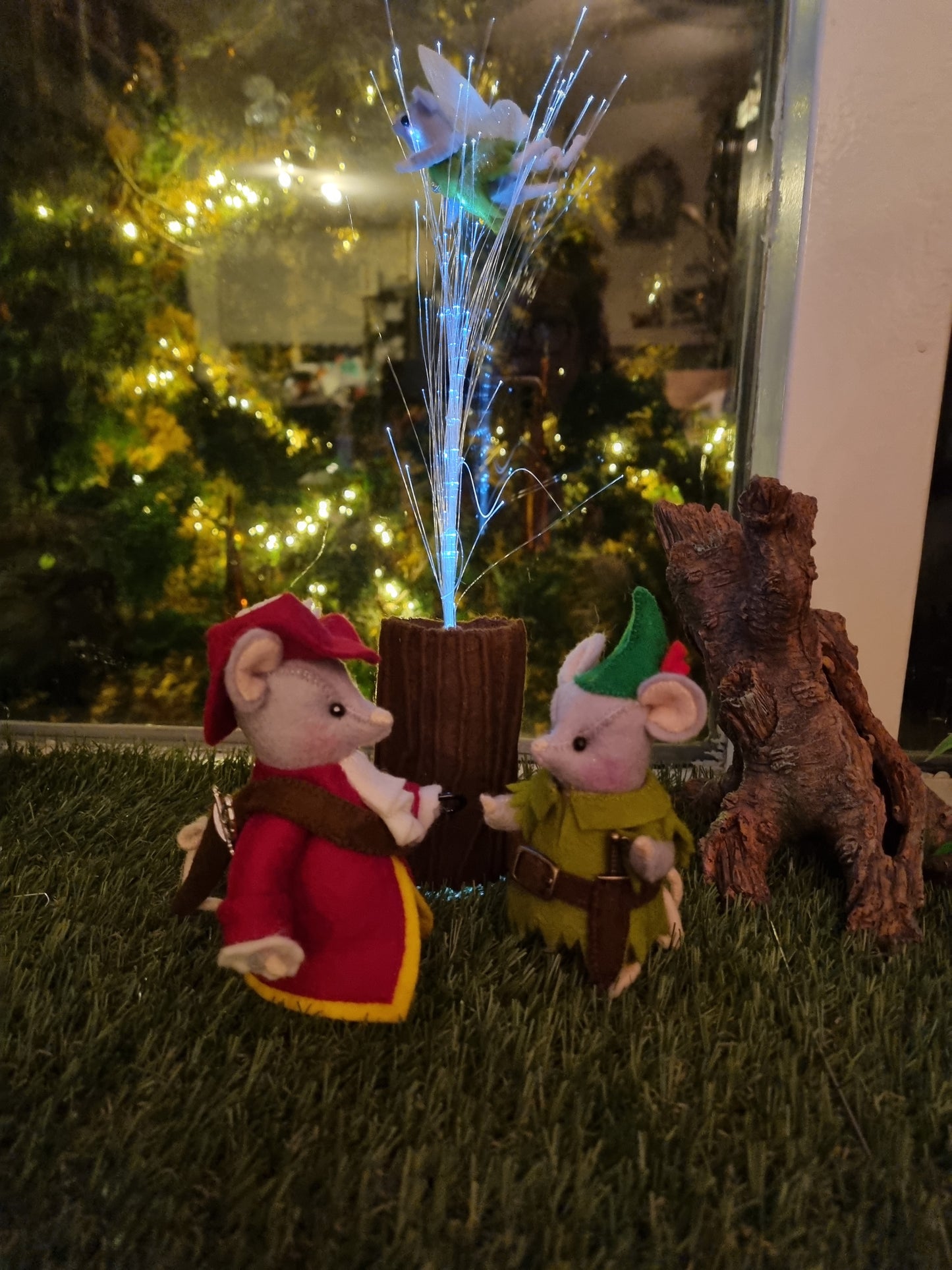 Sprookjesmuisje "Peter Pan en Tinkelbel"