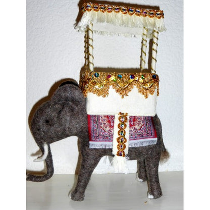 Olifant met howdah